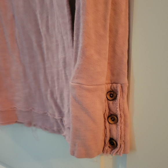 Yellow Chair Womens Long Sleeve Size Small - Picture 5 of 5